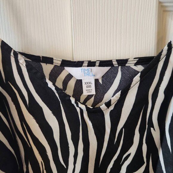 Time and Tru Womens Zebra Print Spaghetti Strap Cami Top XXXL Adjustable Straps - Picture 6 of 10